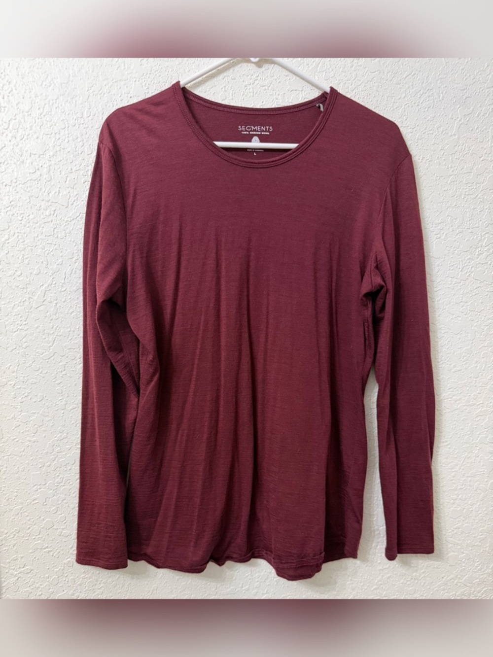 SEGMENTS 100% Merino Wool Crew Neck Long Sleeve Top in Maroon - L